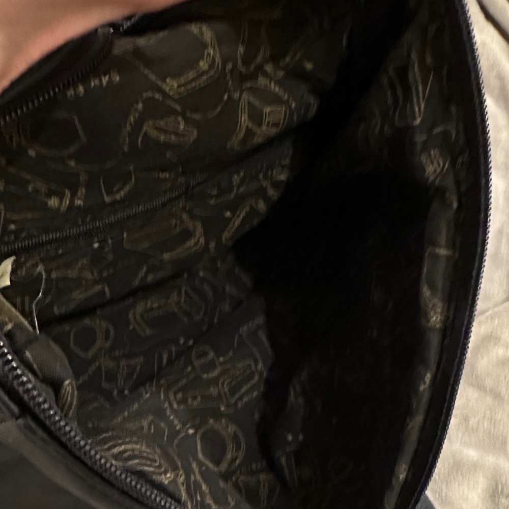 Samsonite Elegant Navy Leather Shoulder Sling Bag - Picture 5 of 6